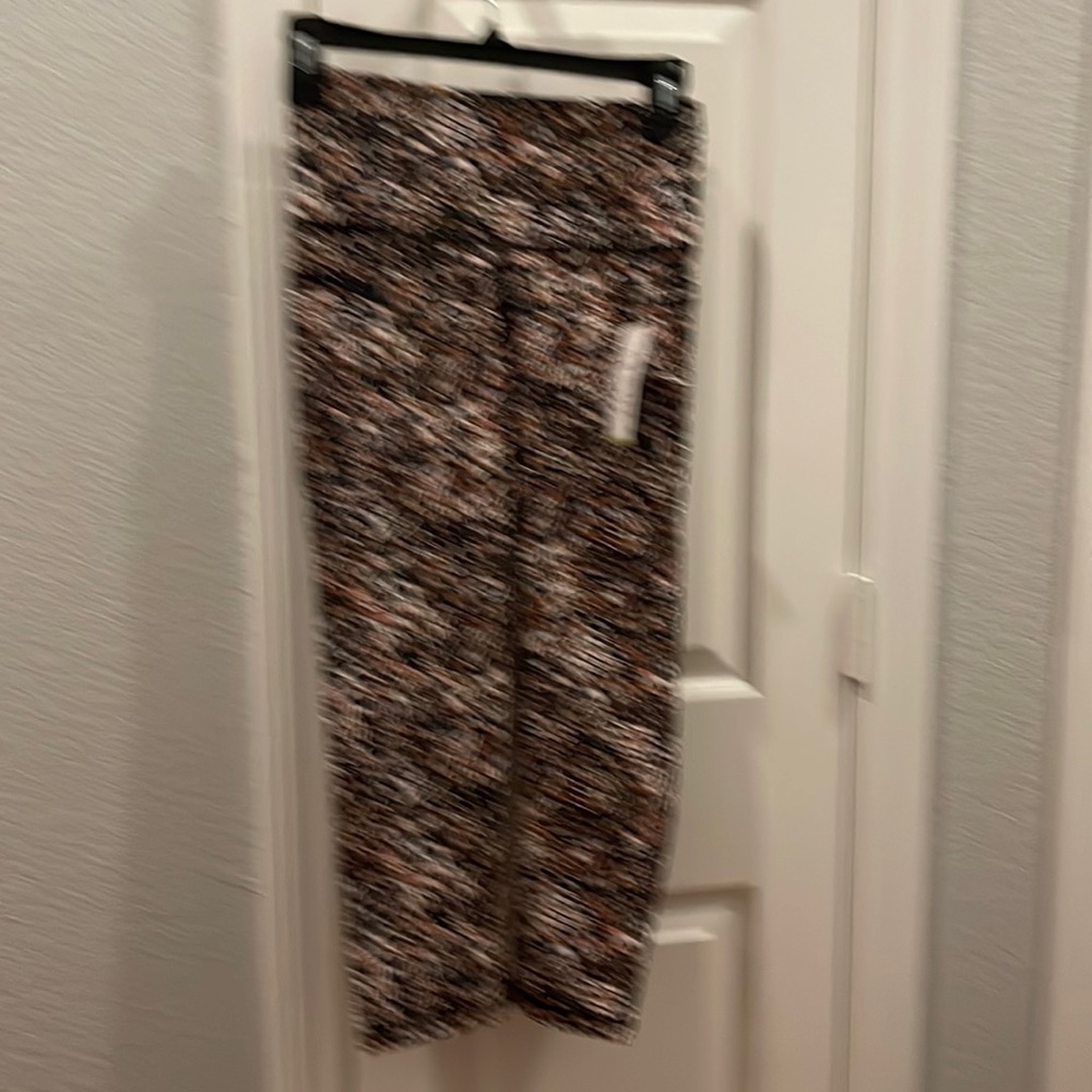 Old Navy Leggings crop NWT